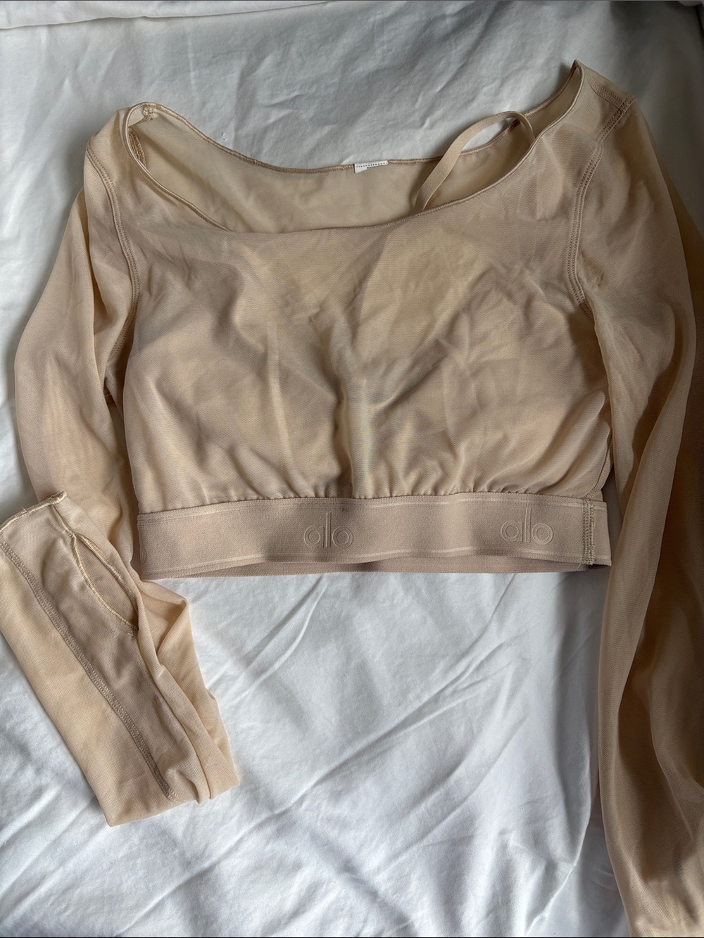 Alo Yoga Airlift Ballet Dream Long Sleeve Top in Macadamia (mesh)